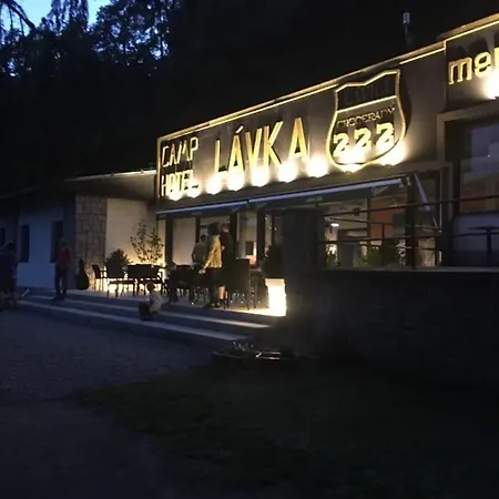 Lávka *