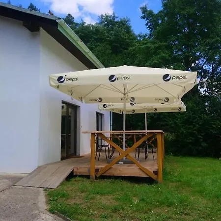 Hotel Lavka *