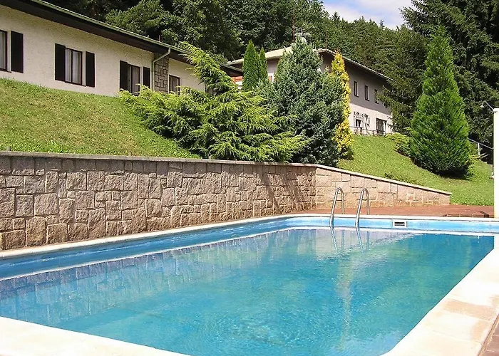 Lavka Hotel Chocerady