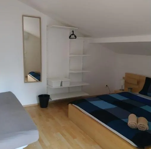 Lavka Hotel