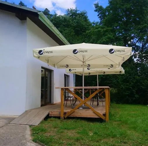 Hotel Lavka *
