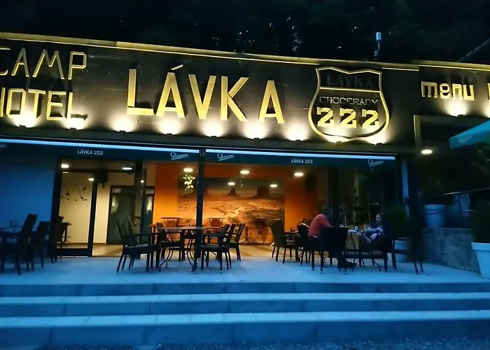 Lavka Hotel *